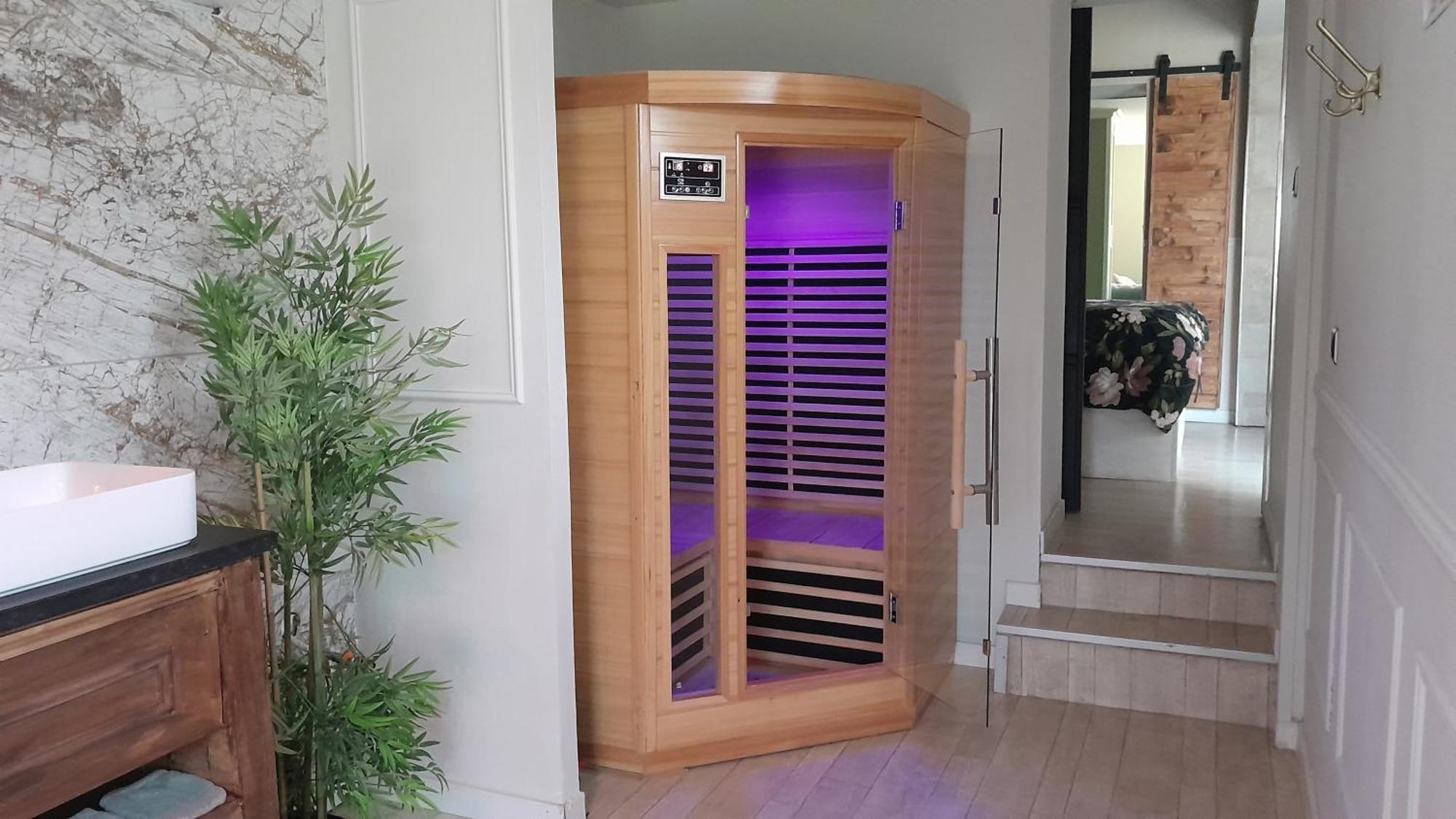 Lux, Chambre Spa Privatif Valenciennes Aulnoy-lez-Valenciennes Exterior photo